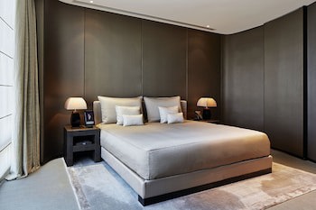 Armani Hotel Dubai, Burj Khalifa