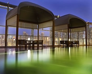 Armani Hotel Dubai, Burj Khalifa