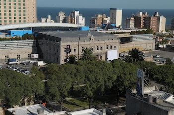 Regency Golf - Hotel Urbano