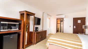 Puerto Nuevo Baja Hotel & Villas