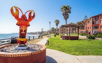 Puerto Nuevo Baja Hotel & Villas