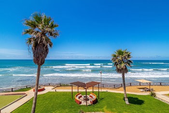 Puerto Nuevo Baja Hotel & Villas