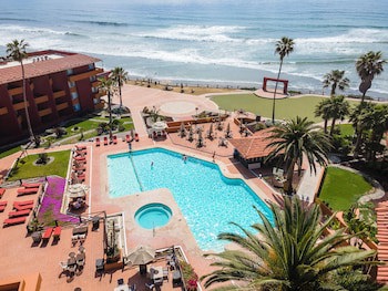 Puerto Nuevo Baja Hotel & Villas