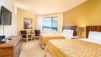 Puerto Nuevo Baja Hotel & Villas