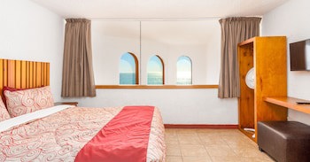 Puerto Nuevo Baja Hotel & Villas