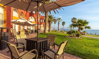 Puerto Nuevo Baja Hotel & Villas