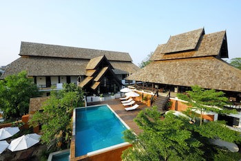 Rainforest Chiangmai Hotel