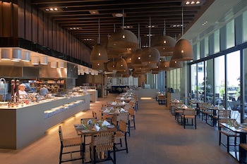 Crowne Plaza Abu Dhabi Yas Island, An Ihg Hotel