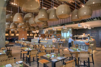 Crowne Plaza Abu Dhabi Yas Island, An Ihg Hotel