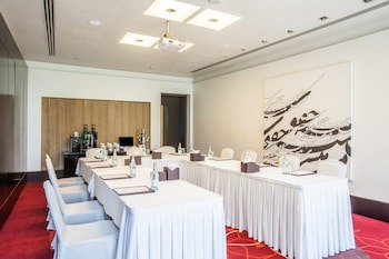 Crowne Plaza Abu Dhabi Yas Island, An Ihg Hotel
