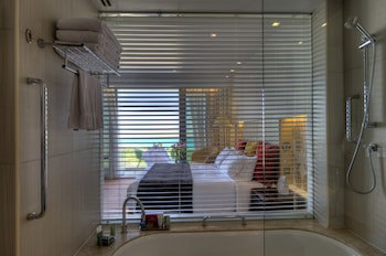 Crowne Plaza Abu Dhabi Yas Island, An Ihg Hotel