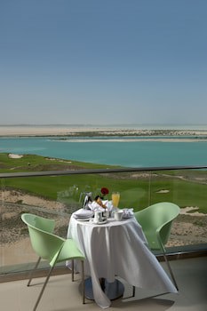 Crowne Plaza Abu Dhabi Yas Island, An Ihg Hotel