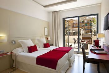 Grupotel Gran Via 678