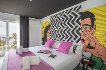 Casual Pop Art