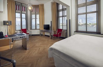 Hotel New York