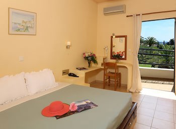 Paradise Hotel Corfu fotoğrafı