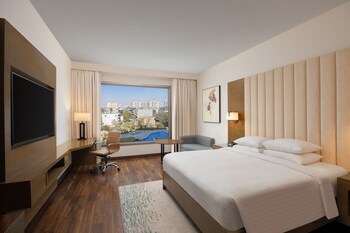 Courtyard By Marriott Gurugram Downtown