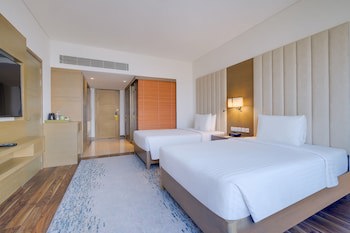 Courtyard By Marriott Gurugram Downtown
