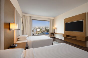 Courtyard By Marriott Gurugram Downtown