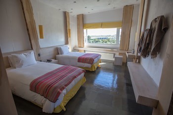 Remota Hotel