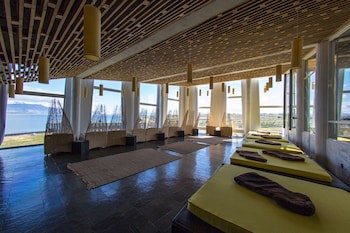 Remota Hotel