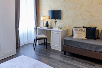 Hotel Millennium
