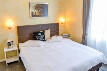 Hotel Millennium