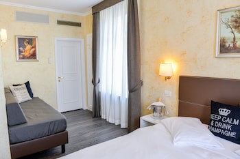 Hotel Millennium