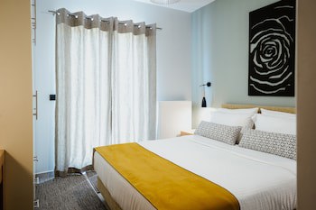 Andrews Luxury Residence