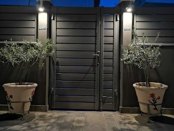 Andrews Luxury Residence