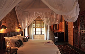 Zwahili Game Lodge & Spa