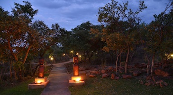 Zwahili Game Lodge & Spa