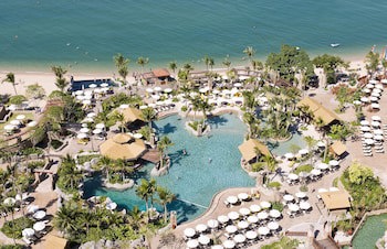 Centara Grand Mirage Beach Resort Pattaya