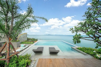 Centara Grand Mirage Beach Resort Pattaya
