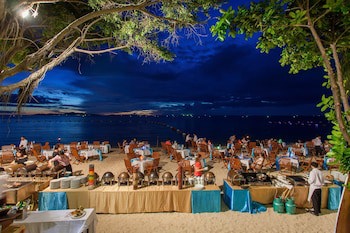 Centara Grand Mirage Beach Resort Pattaya