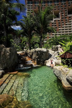Centara Grand Mirage Beach Resort Pattaya