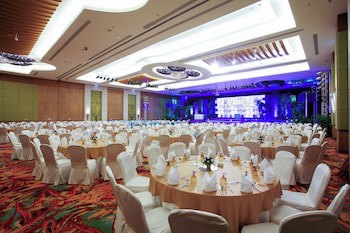Centara Grand Mirage Beach Resort Pattaya