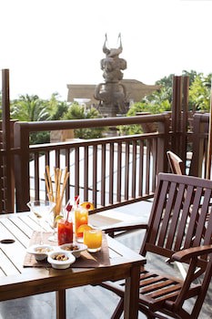 Centara Grand Mirage Beach Resort Pattaya