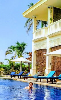 Bali Paradise Hotel Boutique Resort