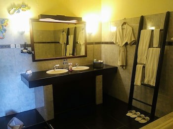 Bali Paradise Hotel Boutique Resort