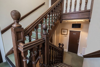 Barrington Lodge