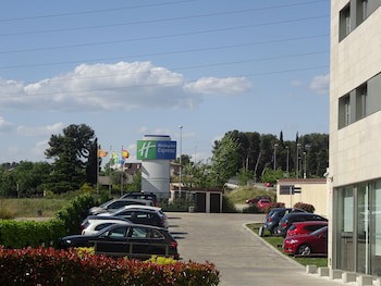Holiday Inn Express Barcelona - Sant Cugat, An Ihg Hotel