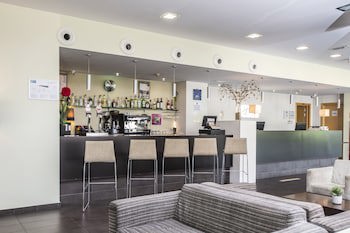 Holiday Inn Express Barcelona - Sant Cugat, An Ihg Hotel