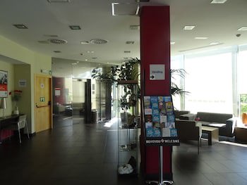 Holiday Inn Express Barcelona - Sant Cugat, An Ihg Hotel