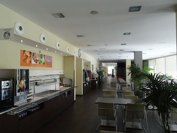 Holiday Inn Express Barcelona - Sant Cugat, An Ihg Hotel
