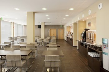 Holiday Inn Express Barcelona - Sant Cugat, An Ihg Hotel