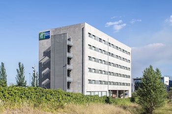 Holiday Inn Express Barcelona - Sant Cugat, An Ihg Hotel
