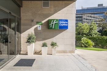 Holiday Inn Express Barcelona - Sant Cugat, An Ihg Hotel