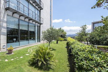 Holiday Inn Express Barcelona - Sant Cugat, An Ihg Hotel