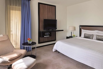 Avani Deira Dubai Hotel